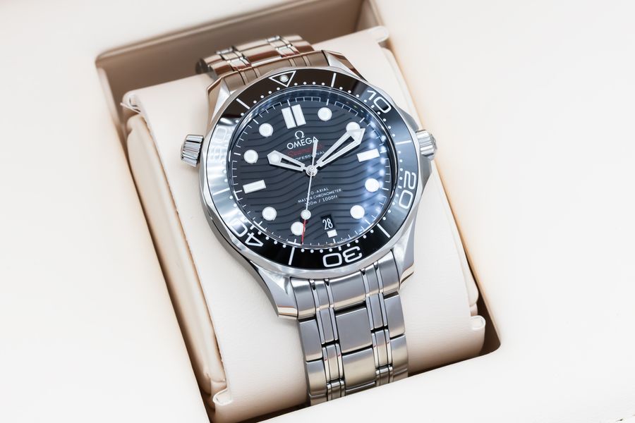 Omega Seamaster Diver 300m 210.30.42.20.01.001